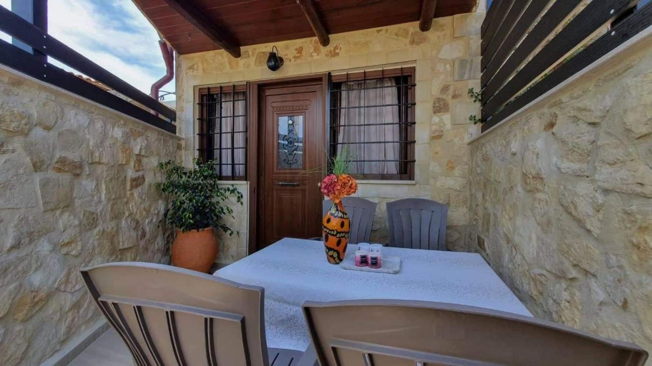 Dioni Stone House Vila Petrokefalo Exterior foto